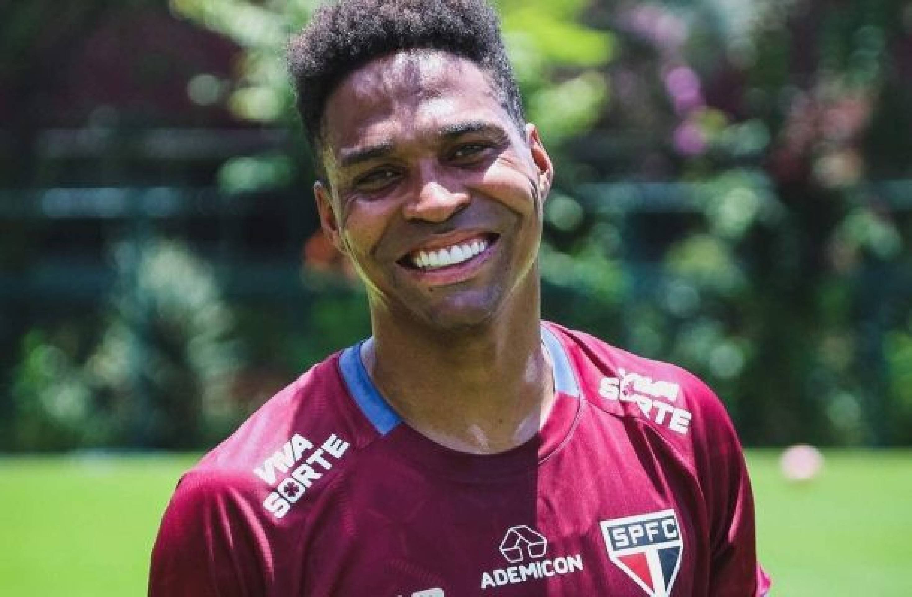 Wendell é relacionado e pode fazer sua estreia pelo São Paulo contra a Ponte