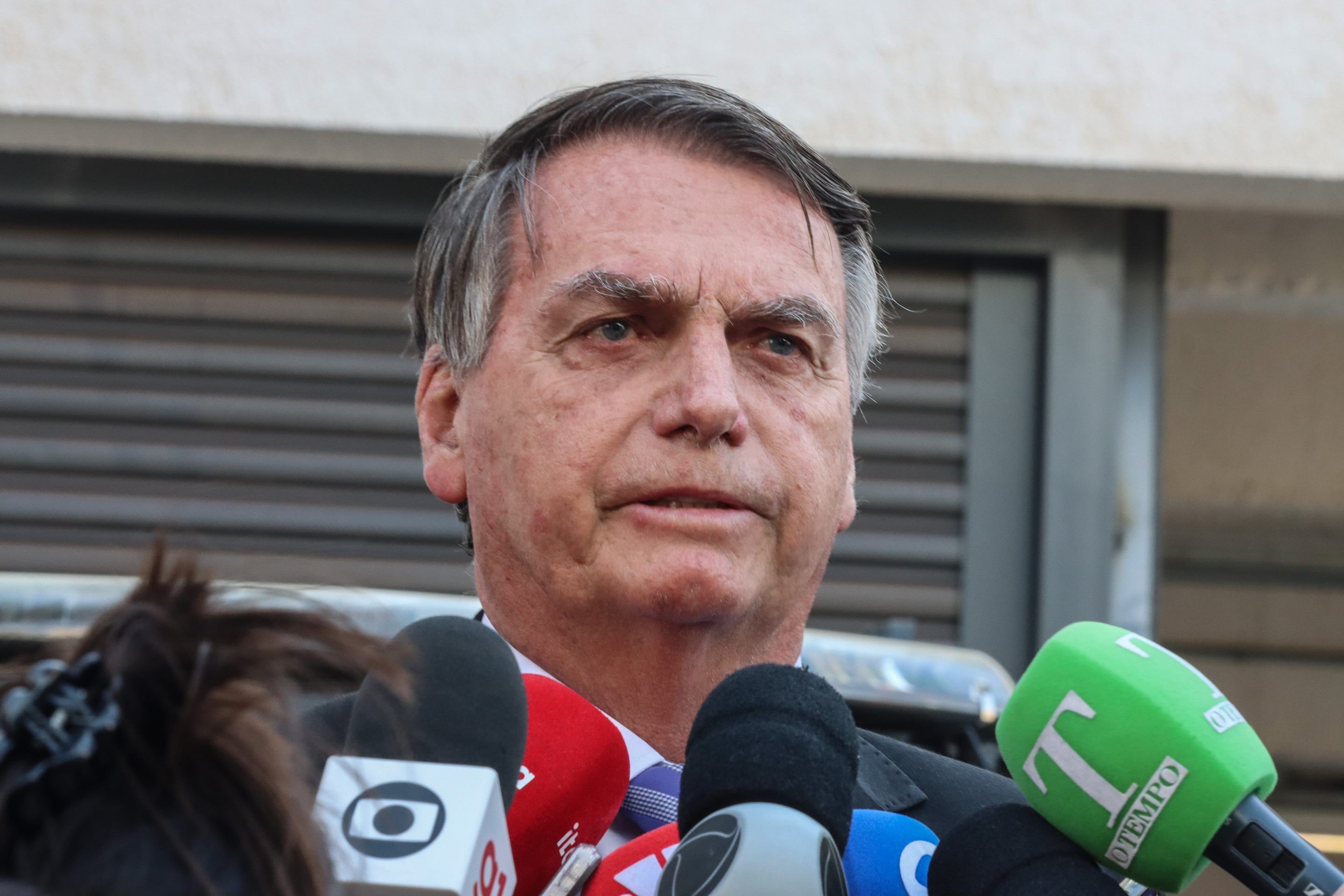 Bolsonaro desdenha de Nikolas e sugere Paulo Guedes para o Senado por MG