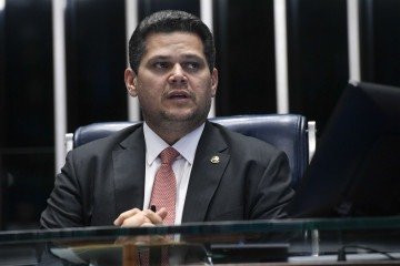 De acordo com o senador, o tema deve ser tratado exclusivamente pelo Poder Judiciário e pelo MPF - (crédito: Jefferson Rudy/Agência Senado) De acordo com o senador, o tema deve ser tratado exclusivamente pelo Poder Judiciário e pelo MPF - (crédito: Jefferson Rudy/Agência Senado)