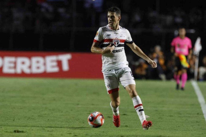 Oscar, camisa 8 do São Paulo - (crédito: Créditos: Rubens Chiri e Paulo Pinto/Saopaulofc.net) Oscar, camisa 8 do São Paulo - (crédito: Créditos: Rubens Chiri e Paulo Pinto/Saopaulofc.net)