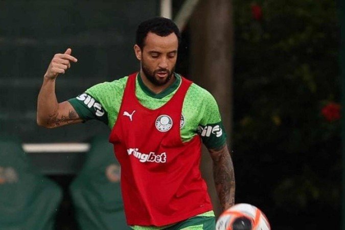 Felipe Anderson treinou com a equipe e pode ser um reforço para duelo decisivo no Paulista - (crédito: Foto: Cesar Greco/Palmeiras) Felipe Anderson treinou com a equipe e pode ser um reforço para duelo decisivo no Paulista - (crédito: Foto: Cesar Greco/Palmeiras)