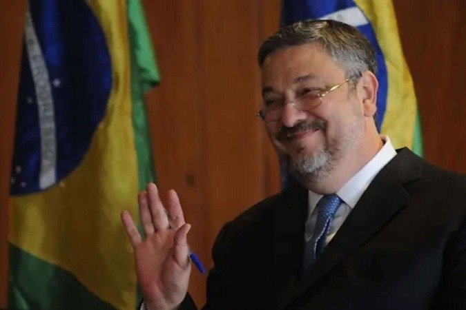 A anulação abrange todos os atos contra o ex-ministro de Lula, inclusive na fase pré-processual - (crédito: Agência Brasil) A anulação abrange todos os atos contra o ex-ministro de Lula, inclusive na fase pré-processual - (crédito: Agência Brasil)