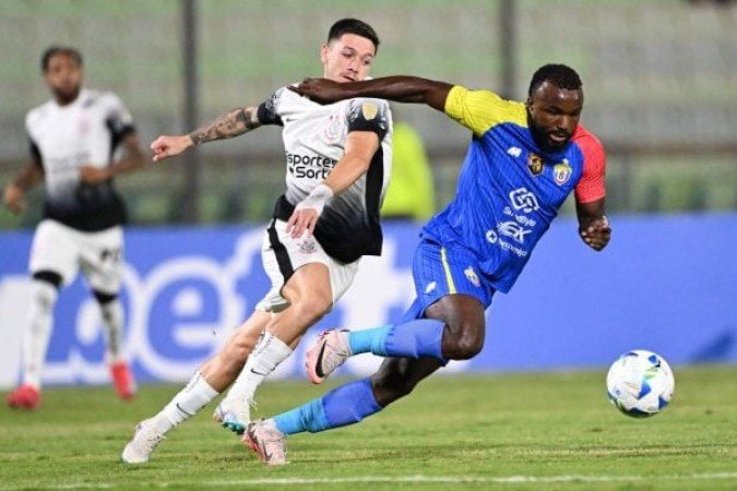 UNIVERSIDAD CENTRAL - Dentro da sua fragilidade e inferioridade, conseguiu fazer uma boa partida. Os venezuelanos conseguiram aproveitar os espaços e falta de intensidade do Timão para conseguir o empate, mesmo com as limitações. Nota: 6,5 - Foto: Divulgação/Conmebol