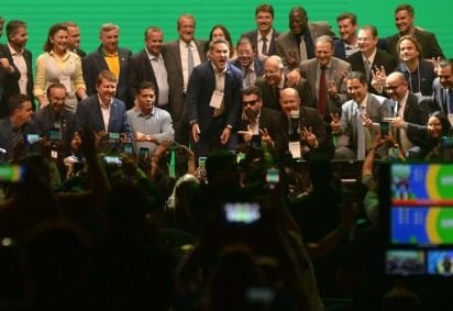  20/02/2025 Ed Alves CB/DA Press. Politica 1º Seminario Nacional de Comunicação do Partido Liberal. Com a presença de Jair Bolsonaro.  -  (crédito:  Ed Alves CB/DA Press) - 20/02/2025 Ed Alves CB/DA Press. Politica 1º Seminario Nacional de Comunicação do Partido Liberal. Com a presença de Jair Bolsonaro.  -  (crédito:  Ed Alves CB/DA Press)