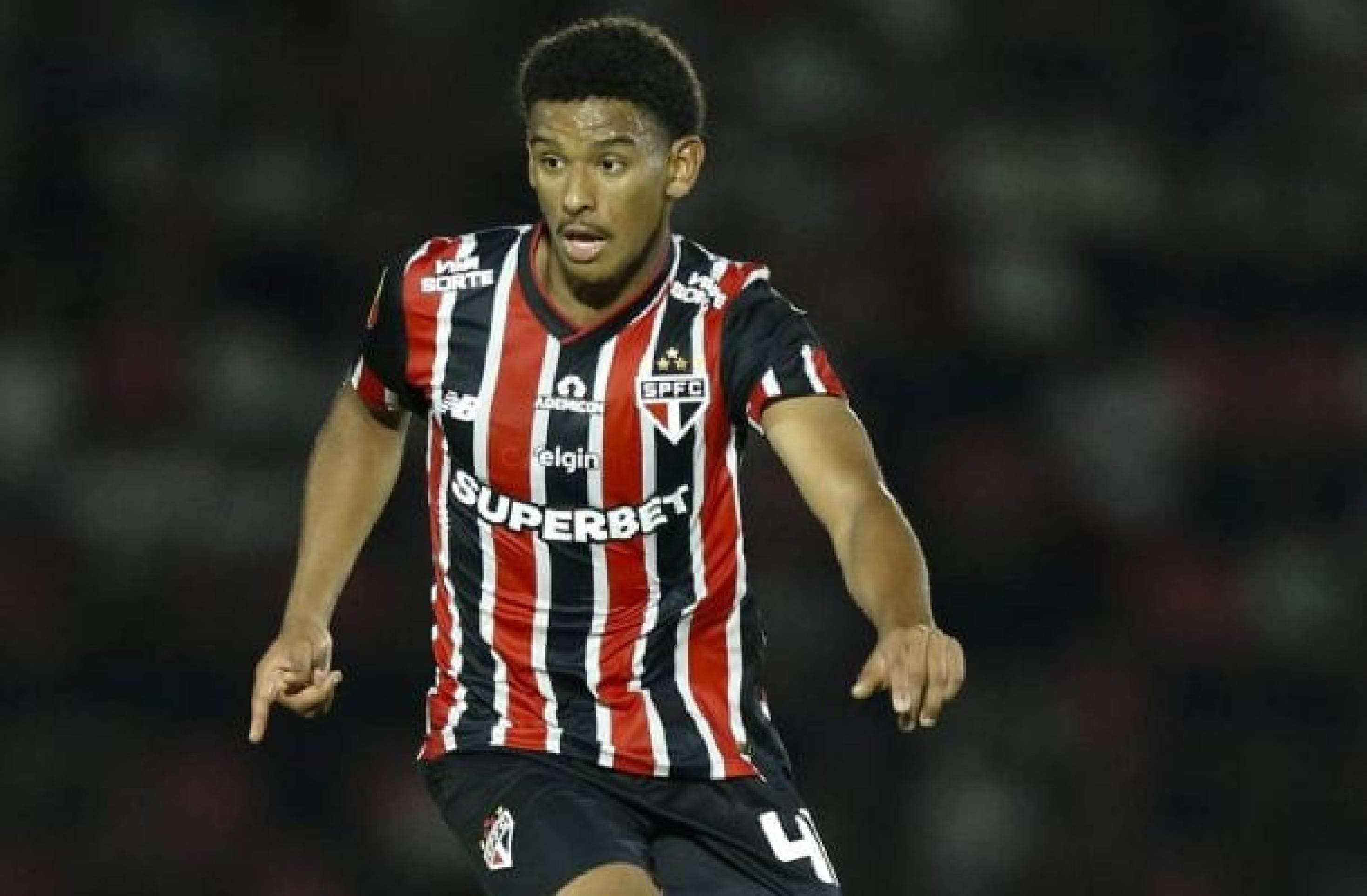 Destaque do São Paulo na Copinha passa por cirurgia Destaque do São Paulo na Copinha passa por cirurgia