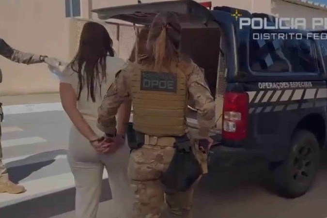 Mulher foi presa em flagrante - (crédito: Seape/Divulgação) Mulher foi presa em flagrante - (crédito: Seape/Divulgação)