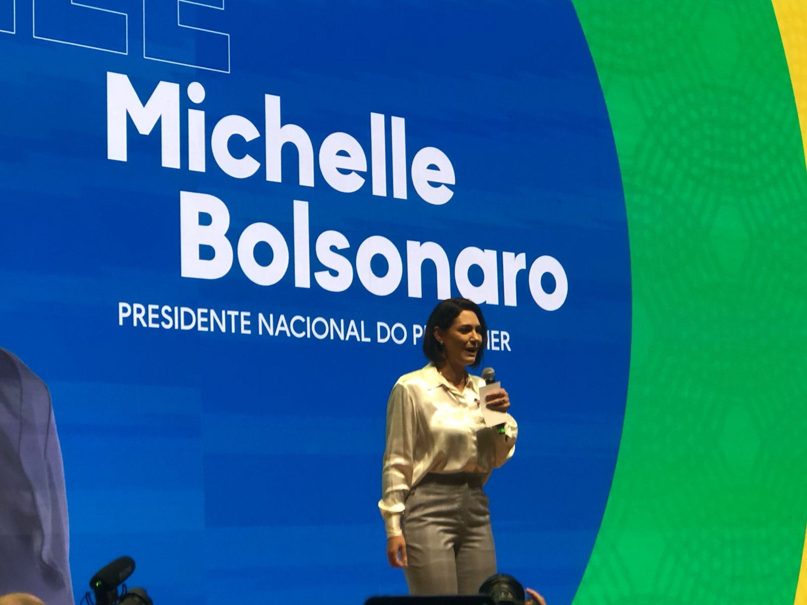 Michelle Bolsonaro diz que direita 