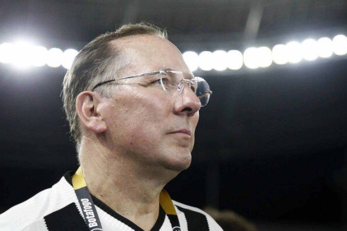 John Textor ainda não definiu o novo treinador do Botafogo para a temporada de 2025 -  (crédito: Foto: Vitor Silva/Botafogo)