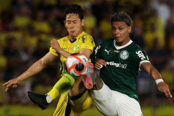 RICHARD RÍOS -  Teve papel importante no combate no setor de meio de campo. Atuação marcada mais pela marcação do que o auxílio na construção de jogadas. - NOTA 6,0 - Foto: Cesar Greco/Palmeiras