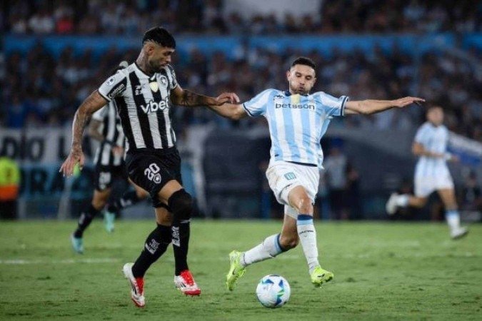 Barboza foi titular no jogo de ida entre Racing e Botafogo - (crédito: Foto: Divulgação/Conmebol) Barboza foi titular no jogo de ida entre Racing e Botafogo - (crédito: Foto: Divulgação/Conmebol)