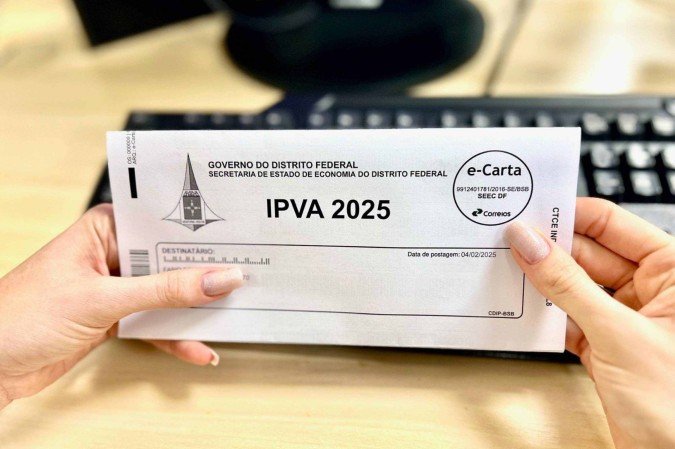 Essa modalidade visa facilitar a regularização dos veículos e permitir que os condutores obtenham o licenciamento de forma mais rápida - (crédito: Seec-DF/Divulgação) Essa modalidade visa facilitar a regularização dos veículos e permitir que os condutores obtenham o licenciamento de forma mais rápida - (crédito: Seec-DF/Divulgação)