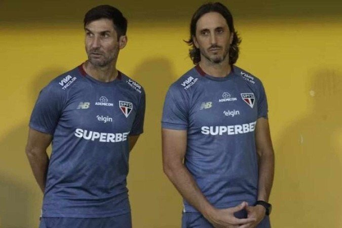 Zubeldía entende momento ruim do São Paulo e bronca da torcida - (crédito: — Foto: Rubens Chiri/saopaulofc.net) Zubeldía entende momento ruim do São Paulo e bronca da torcida - (crédito: — Foto: Rubens Chiri/saopaulofc.net)