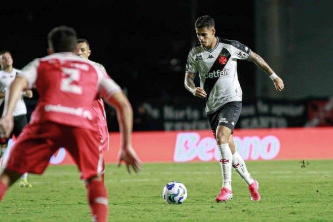 Zagueiro Lucas Freitas já vira titular do Vasco - (crédito: Foto: Matheus Lima/Vasco) Zagueiro Lucas Freitas já vira titular do Vasco - (crédito: Foto: Matheus Lima/Vasco)