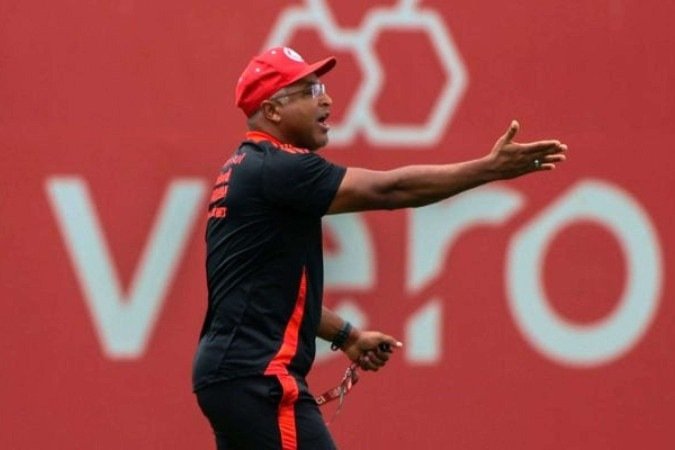 Roger Machado quer mais três jogadores para fechar o elenco - (crédito: Ricardo Duarte / Internacional) Roger Machado quer mais três jogadores para fechar o elenco - (crédito: Ricardo Duarte / Internacional)