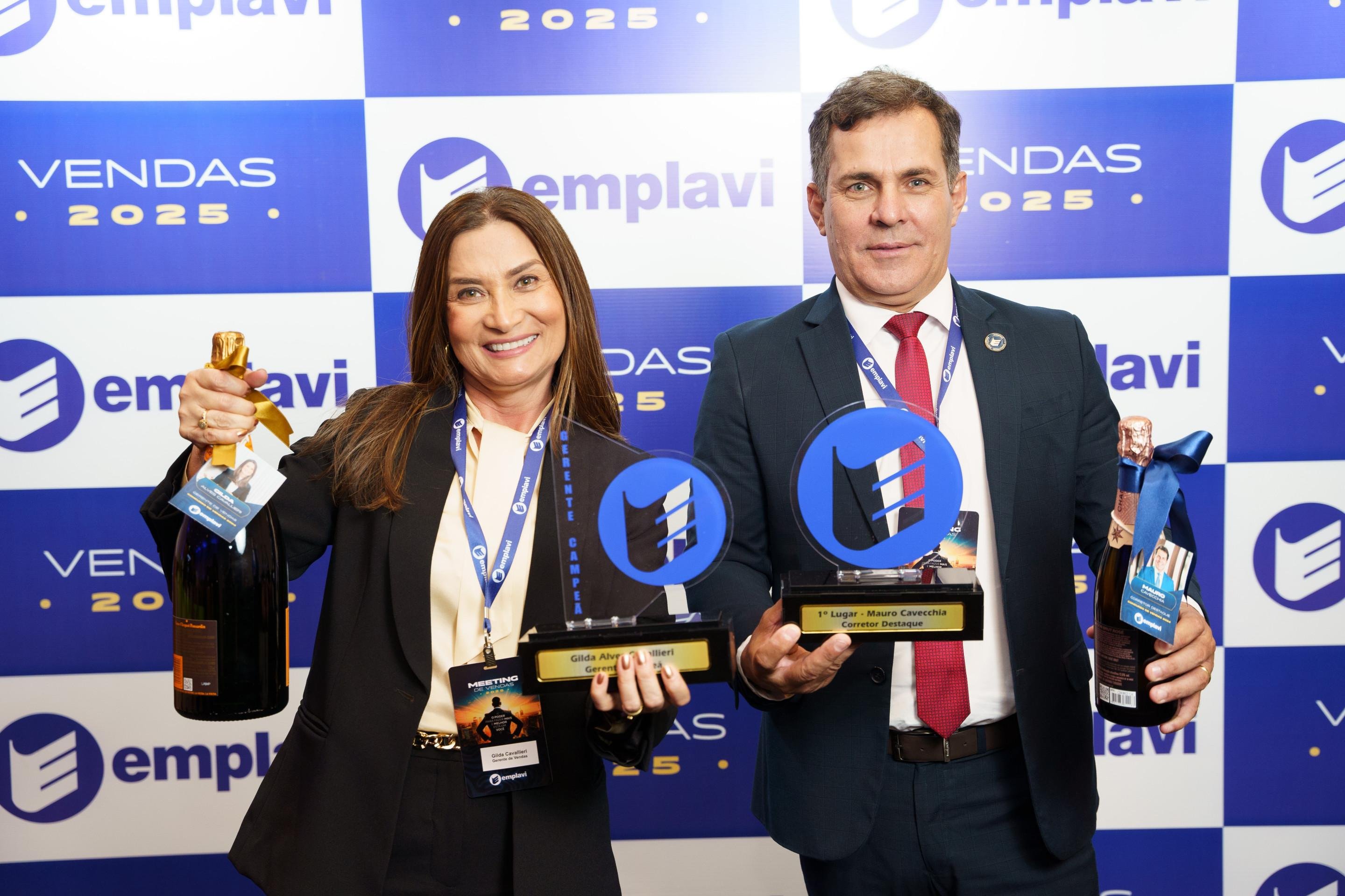 Meeting de vendas Emplavi 2025: O Poder para fazer mais e melhor está em você!