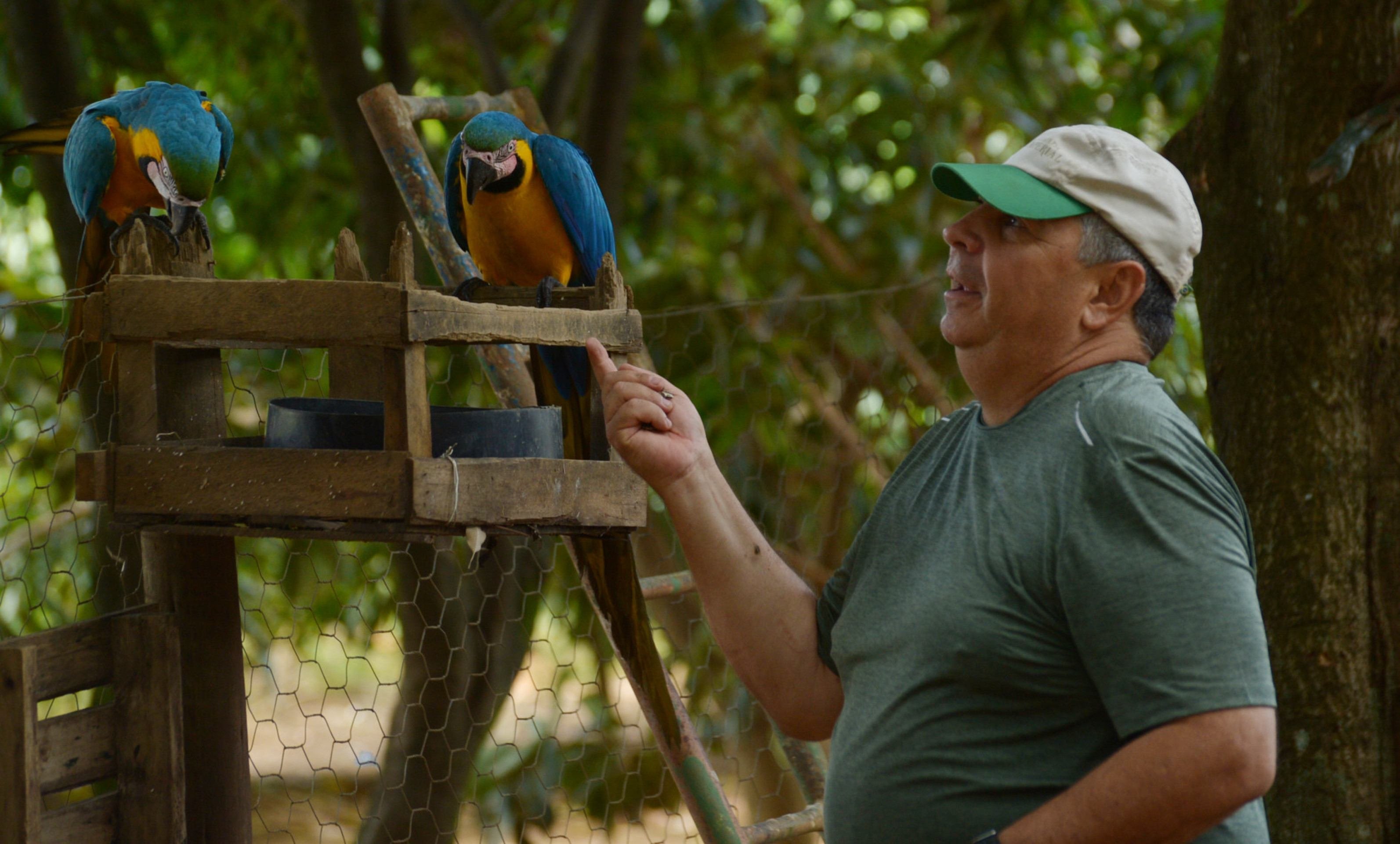 Márcio Imperial acompanha há anos a soltura dos animais na reserva