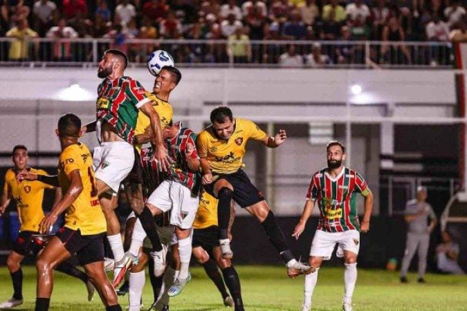 Operário VG e Sport duelaram nesta terça-feira, pela primeira fase da Copa do Brasil - (crédito: Foto: Paulo Paiva / Sport Recife) Operário VG e Sport duelaram nesta terça-feira, pela primeira fase da Copa do Brasil - (crédito: Foto: Paulo Paiva / Sport Recife)
