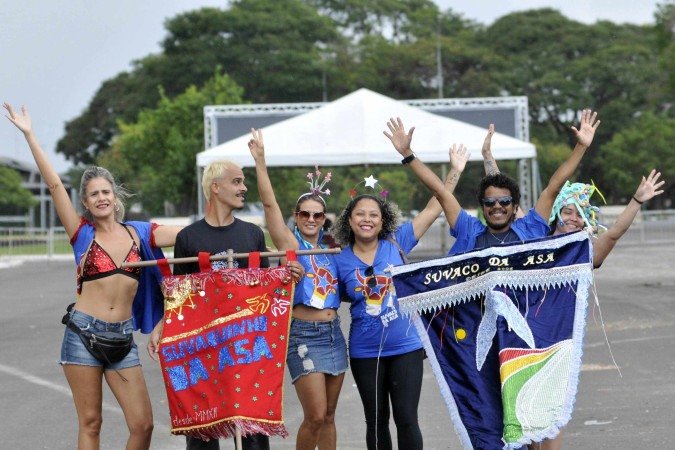  25/02/2025. Crédito: Minervino Júnior/CB/D.A Press. Brasil.  Brasilia - DF. Revista. Bloco de carnaval Suvaco da Asa