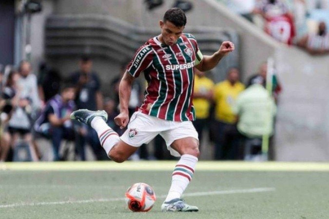 Thiago Silva em ação com a camisa do Fluminense no início da temporada de 2025 - (crédito: - Foto: Lucas Merçon/Fluminense) Thiago Silva em ação com a camisa do Fluminense no início da temporada de 2025 - (crédito: - Foto: Lucas Merçon/Fluminense)