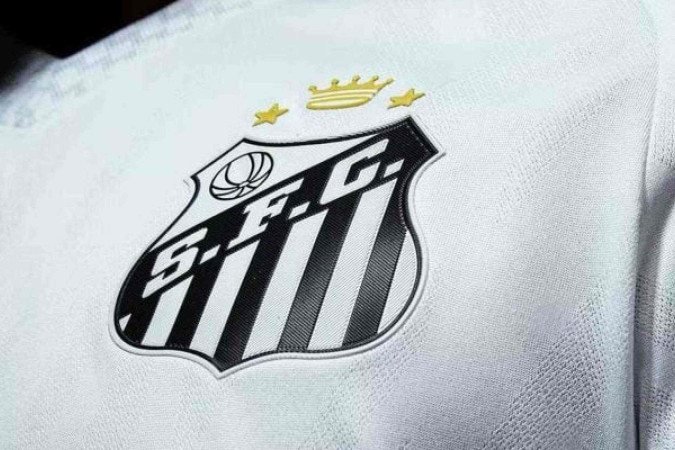 Santos pretende lançar camisas no próximo mês -  (crédito: Foto: Reprodução Umbro)