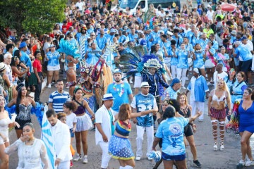 A Aruc é a escola de samba mais antiga do DF -  (crédito: Galera na Foto)