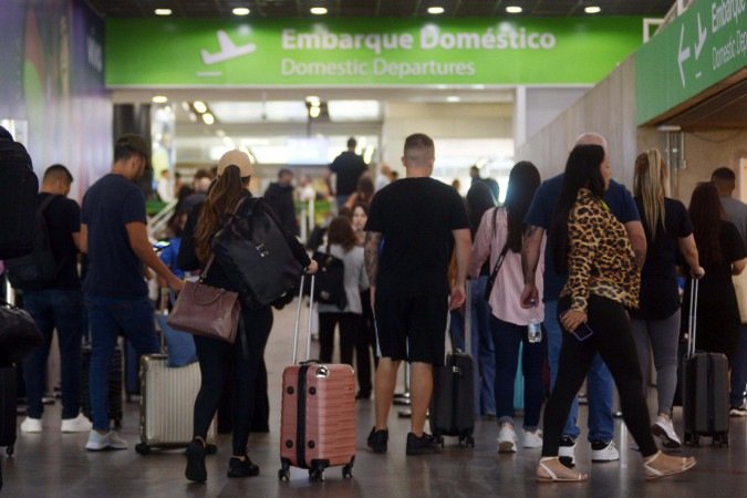 Ambiente saudável: passageiros destacam a importância de medidas para evitar atos violentos em aeroportos e aviões -  (crédito:  Ed Alves CB/DA Press)