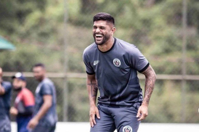Tricampeão do Campeonato Brasileiro por Cruzeiro e Palmeiras, Luan chega ao Gama para assumir o papel de centroavante no Candangão - (crédito: Instagram/@luanlouza) Tricampeão do Campeonato Brasileiro por Cruzeiro e Palmeiras, Luan chega ao Gama para assumir o papel de centroavante no Candangão - (crédito: Instagram/@luanlouza)