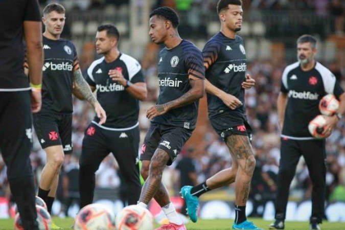 Tchê Tchê, do Vasco, se machucou exatamente em jogo contra o Botafogo - (crédito: Foto: Matheus Lima/Vasco) Tchê Tchê, do Vasco, se machucou exatamente em jogo contra o Botafogo - (crédito: Foto: Matheus Lima/Vasco)