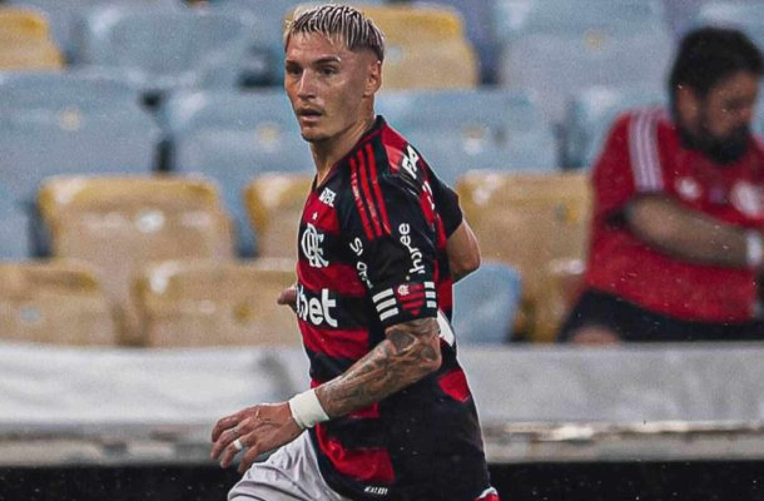 Varela questiona Vasco x Flamengo no Nilton Santos: ‘Muda tudo’