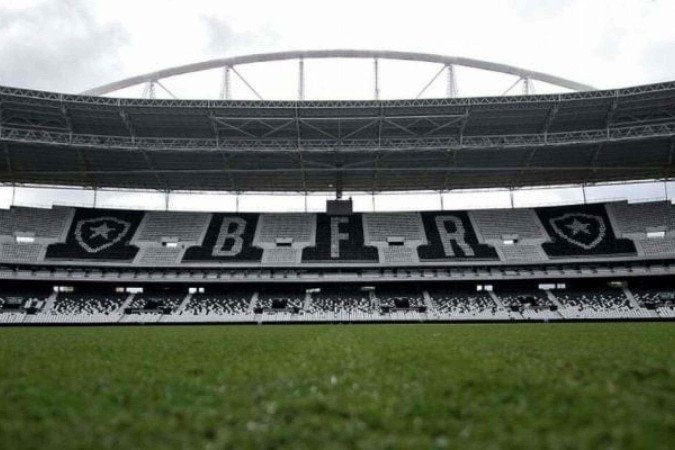 Vasco e Flamengo vão duelar no Nilton Santos -  (crédito: Foto: Vitor Silva/Botafogo)