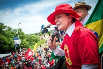 Gleisi Hoffmann em evento público do PT 