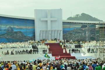 Missa de envio, realizada em junho de 2013, durante a Jornada Mundial da Juventude no RJ 