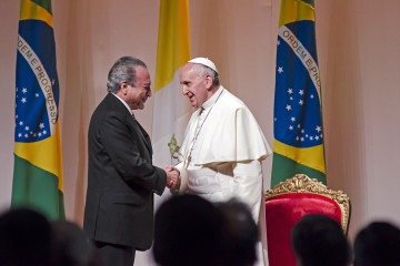 Papa Francisco e Michel Temer, presidente da República em 2013 