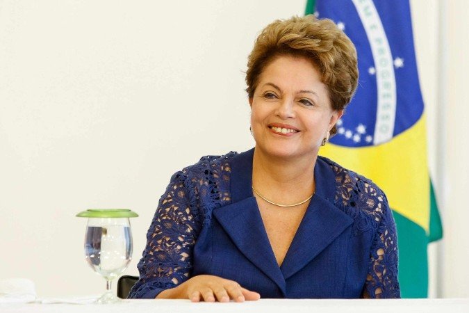 O relator do caso, conselheiro Rodrigo Lentz, destacou durante a leitura do voto a importância simbólica do caso de Dilma e propôs também um pedido formal de desculpas pelas violações sofridas durante a ditadura militar - (crédito: Roberto Stuckert Filho/PR) O relator do caso, conselheiro Rodrigo Lentz, destacou durante a leitura do voto a importância simbólica do caso de Dilma e propôs também um pedido formal de desculpas pelas violações sofridas durante a ditadura militar - (crédito: Roberto Stuckert Filho/PR)