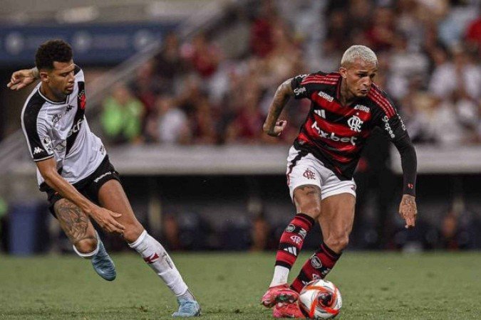 Wesley sonha com convocação para a Seleção Brasileira - (crédito: Foto: Gilvan de Souza/CRF) Wesley sonha com convocação para a Seleção Brasileira - (crédito: Foto: Gilvan de Souza/CRF)