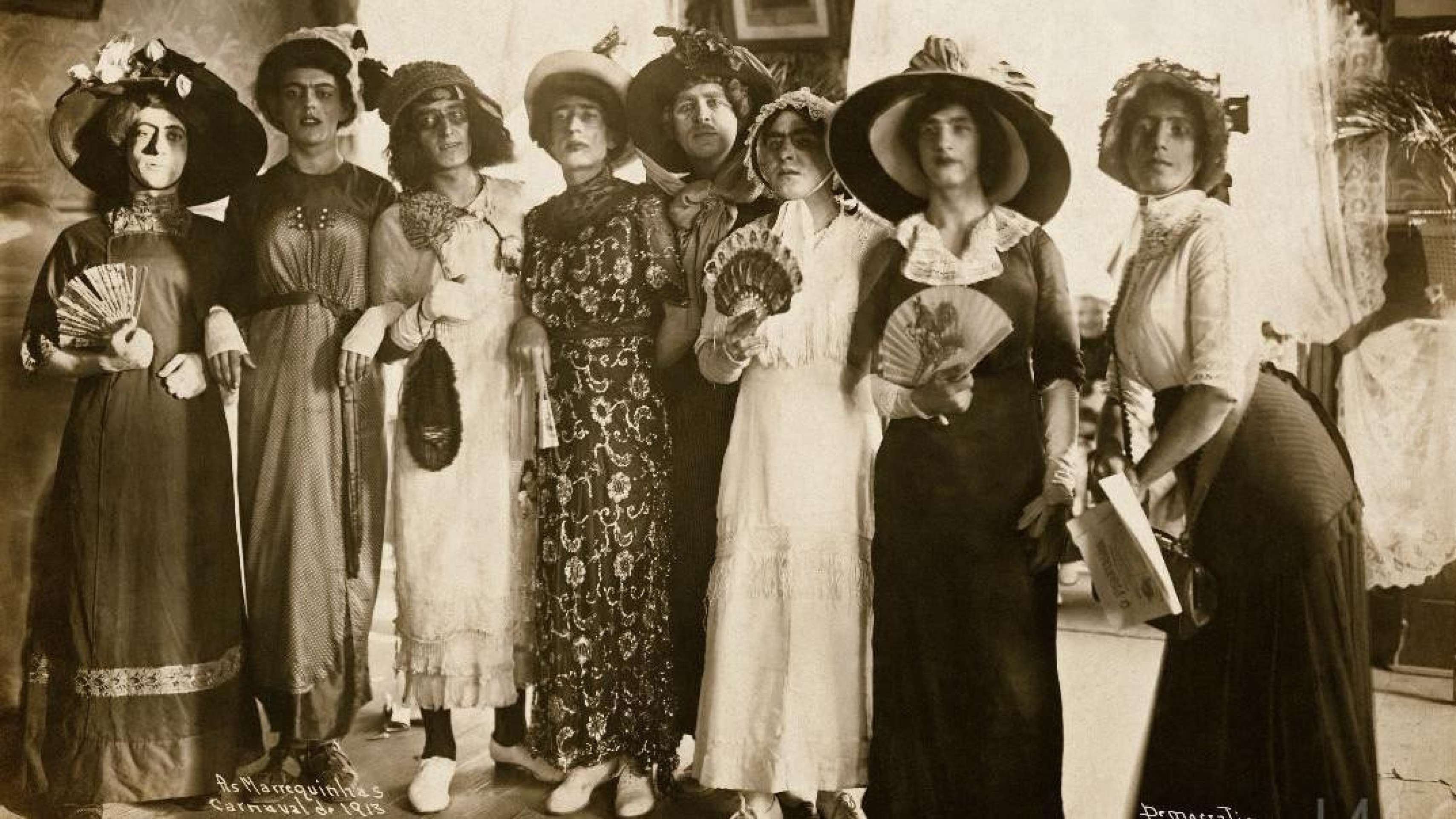 Momento de liberdade sexual do Carnaval brasileiro vem de uma sociedade rigidamente repressora, diz pesquisador