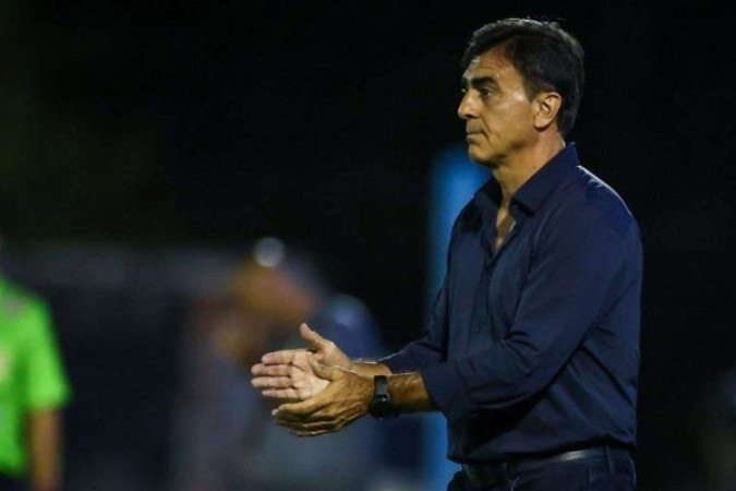 Gustavo Quinteros diz que não teve intenção de agredir o jogador do Juventude - (crédito: Foto: Lucas Uebel/Grêmio) Gustavo Quinteros diz que não teve intenção de agredir o jogador do Juventude - (crédito: Foto: Lucas Uebel/Grêmio)