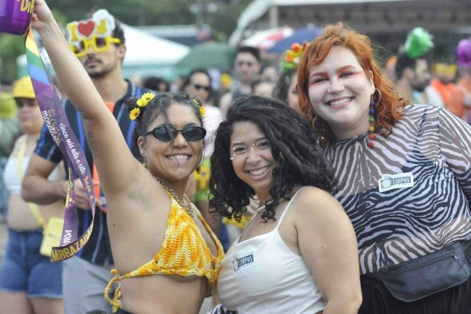 Bloco Rebu festeja a diversidade