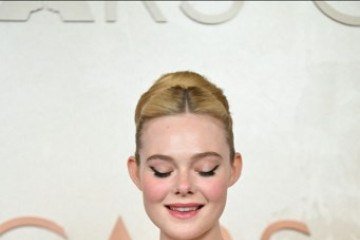 Atriz Elle Fanning no Oscar 2025