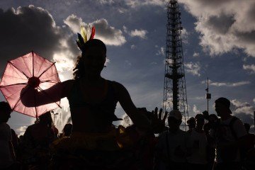 Carnaval 2025 em Brasília - Foliões curtem o domingo (2/3) no Bloco da Tesourinha 