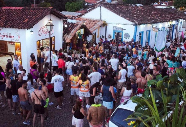 Divulgação/blocoZazaricando