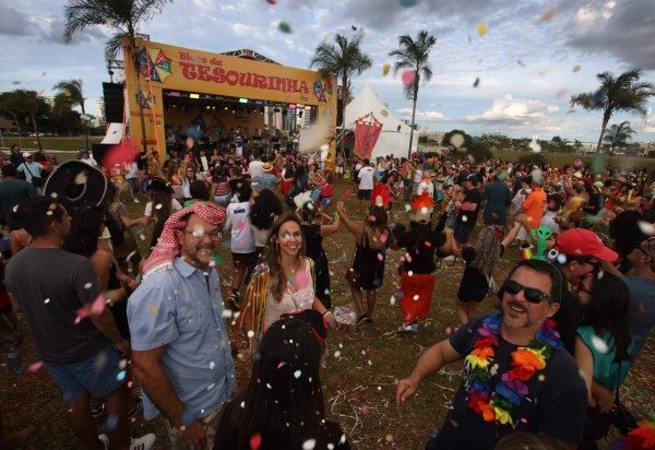 Luis Nova. Esp CB/DA Press