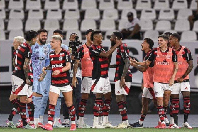 Flamengo aumenta freguesia em cima do Vasco - (crédito: Foto: Gilvan de Souza/Flamengo) Flamengo aumenta freguesia em cima do Vasco - (crédito: Foto: Gilvan de Souza/Flamengo)