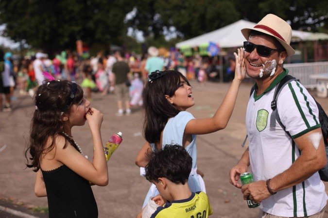 Carnaval 2025 em Brasília - Agonizinha e Agoniza Mas Não Morre 