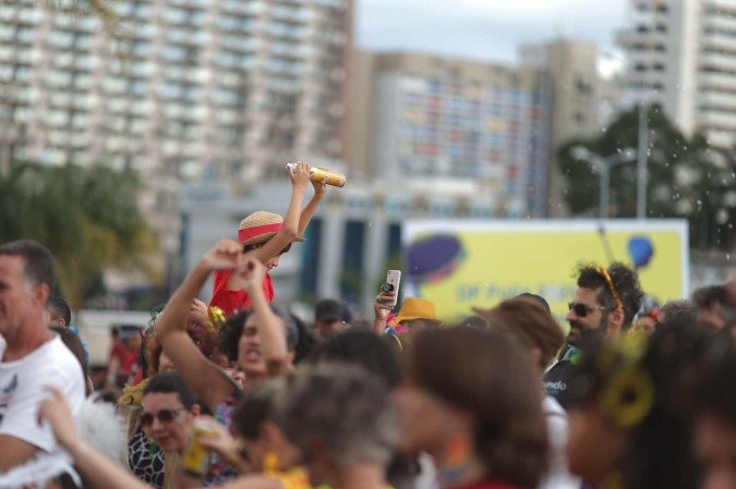 Carnaval 2025 em Brasília - Foliões curtem o domingo (2/3) no Bloco da Tesourinha 