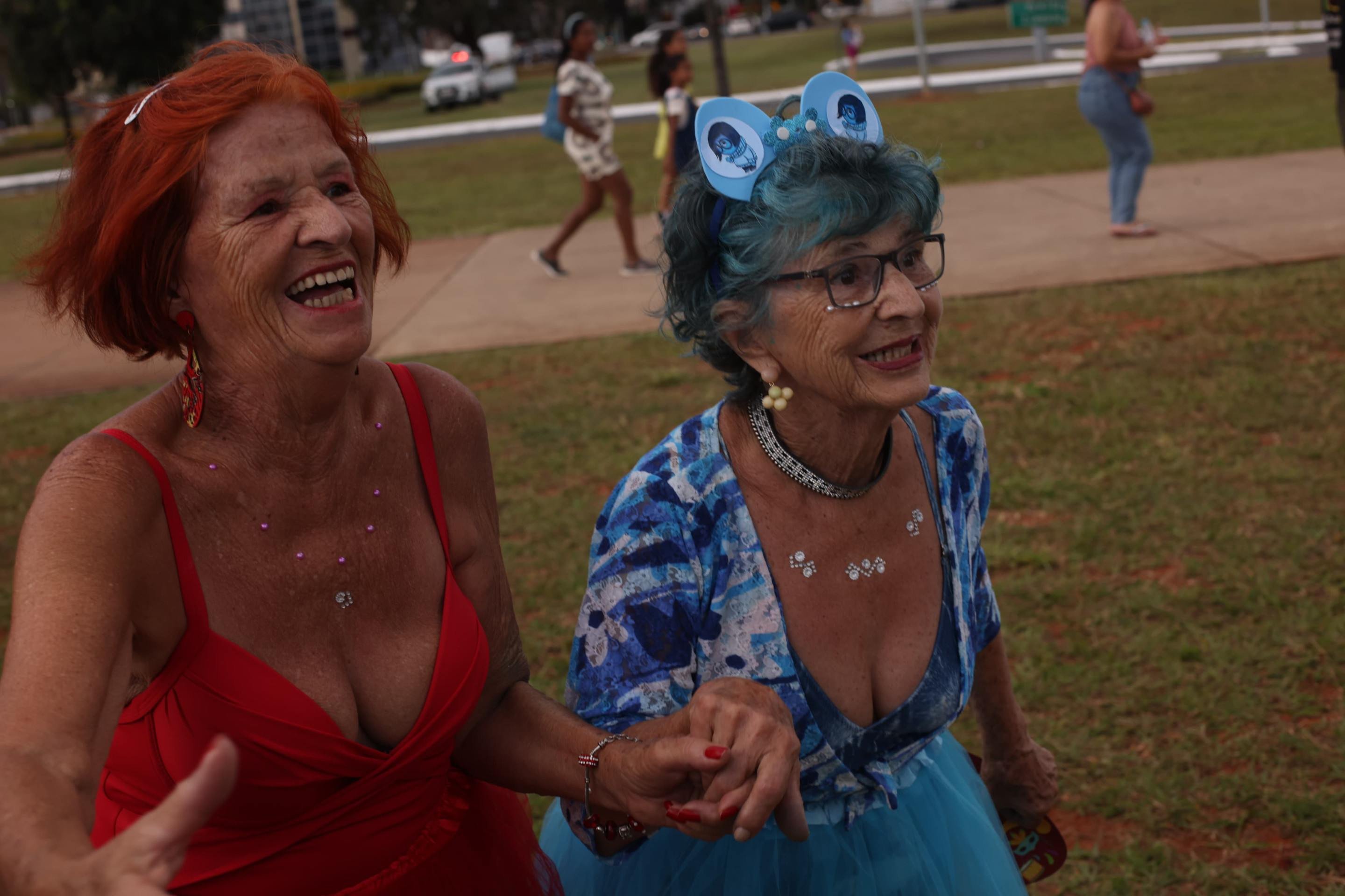 Carnaval 2025 em Brasília - Foliões curtem o domingo (2/3) no Bloco da Tesourinha 