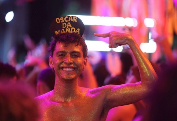 Luis Nova. Esp CB/DA Press.