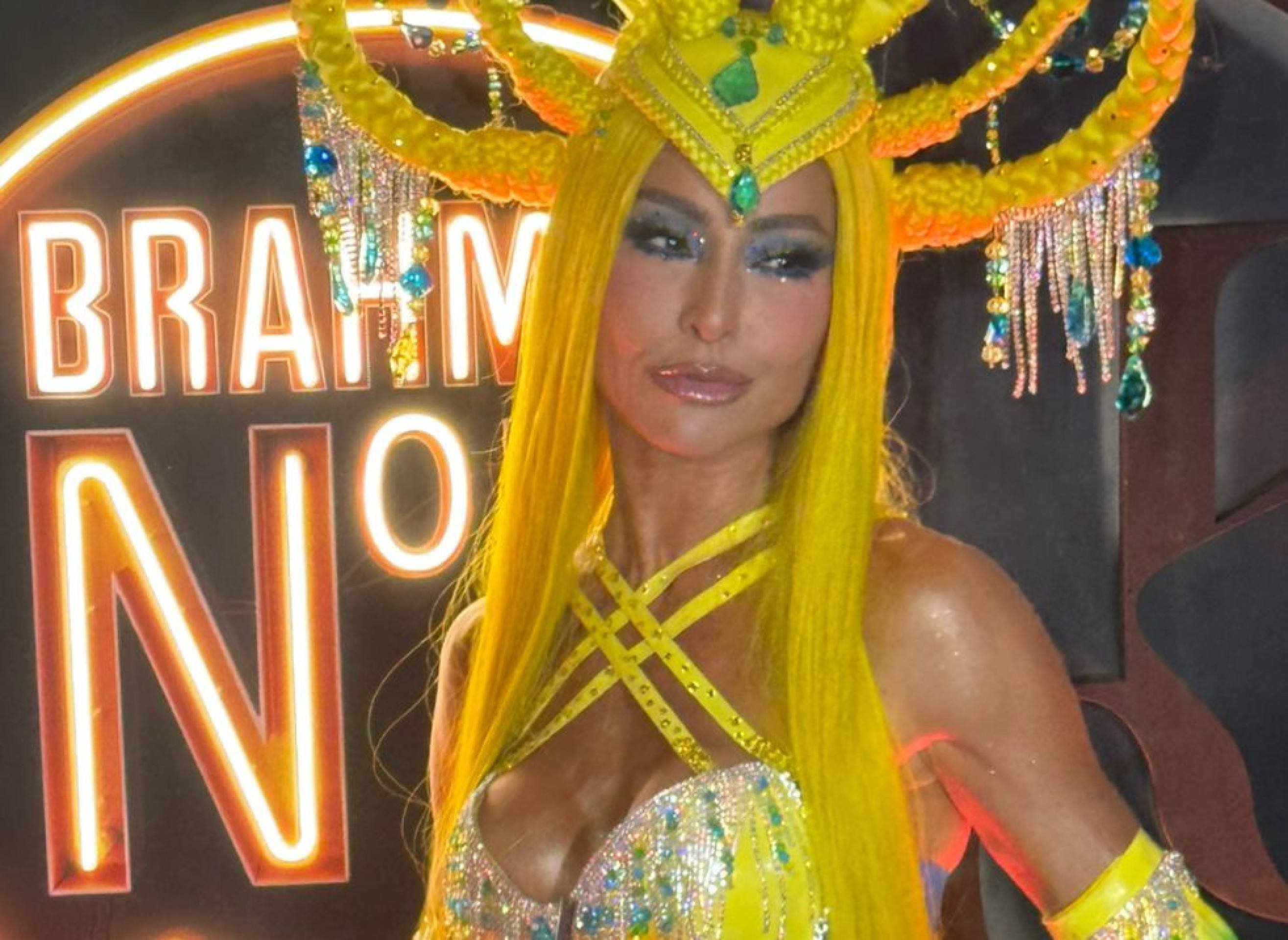 Sabrina Sato revela quantos looks usa no carnaval