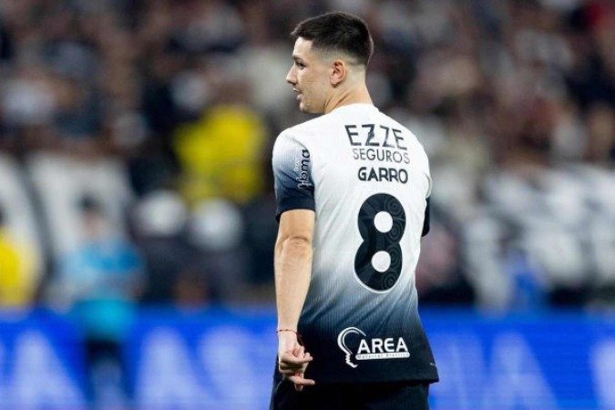 Garro recebe atenção especial da comissão do Corinthians - (crédito: Foto: Rodrigo Coca/Agência Corinthians) Garro recebe atenção especial da comissão do Corinthians - (crédito: Foto: Rodrigo Coca/Agência Corinthians)