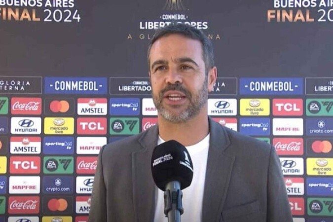 Ex-técnico do Botafogo, Arthur Jorge falou com carinho sobre o clube em entrevista a emissora portuguesa - (crédito: Foto: Reprodução) Ex-técnico do Botafogo, Arthur Jorge falou com carinho sobre o clube em entrevista a emissora portuguesa - (crédito: Foto: Reprodução)